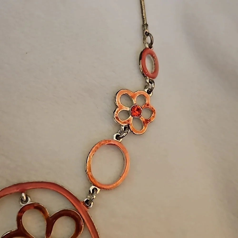 3/$30 Vintage Pink Floral Circles Snake Chain Necklace